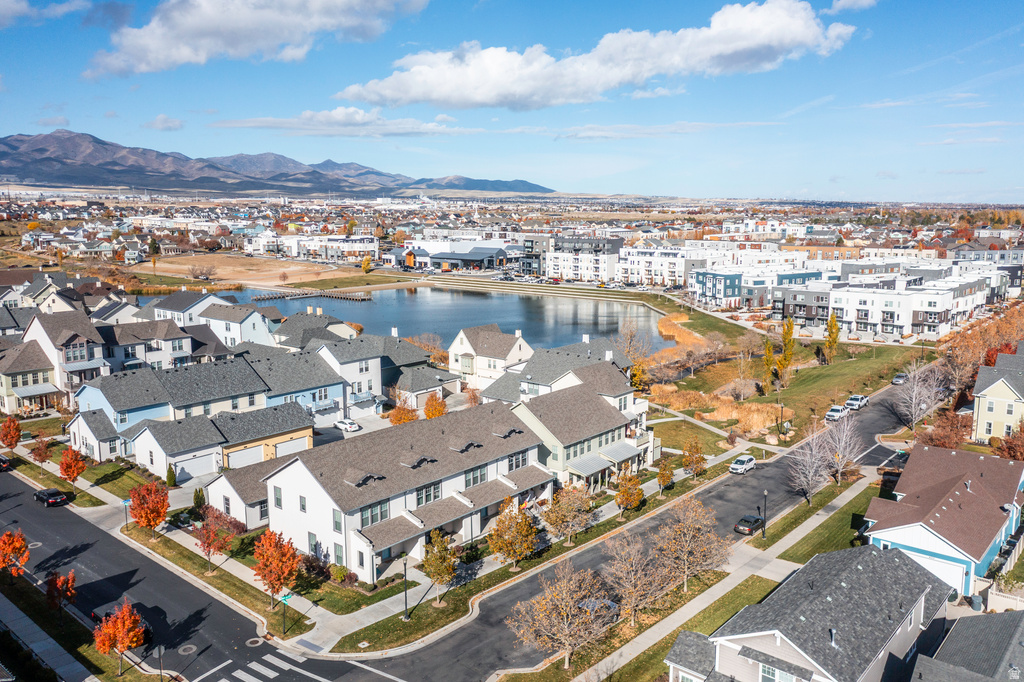 10566 S OQUIRRH LAKE RD South Jordan, UT 84009