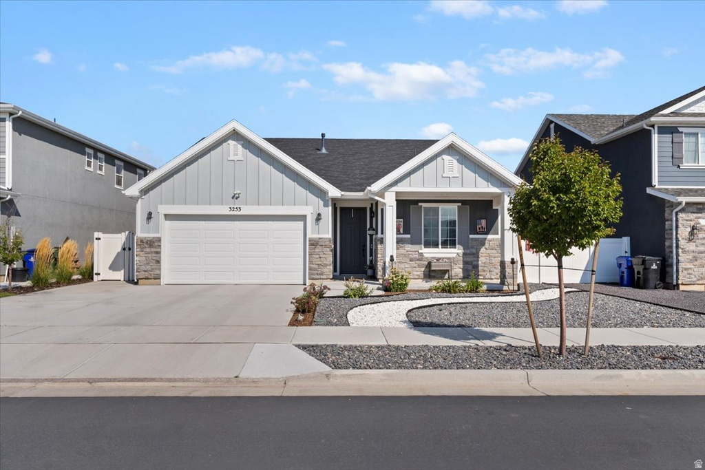 3253 S LINCOLN LN Syracuse, UT 84075