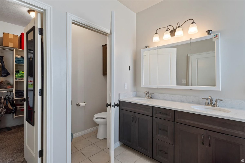 3253 S LINCOLN LN Syracuse, UT 84075