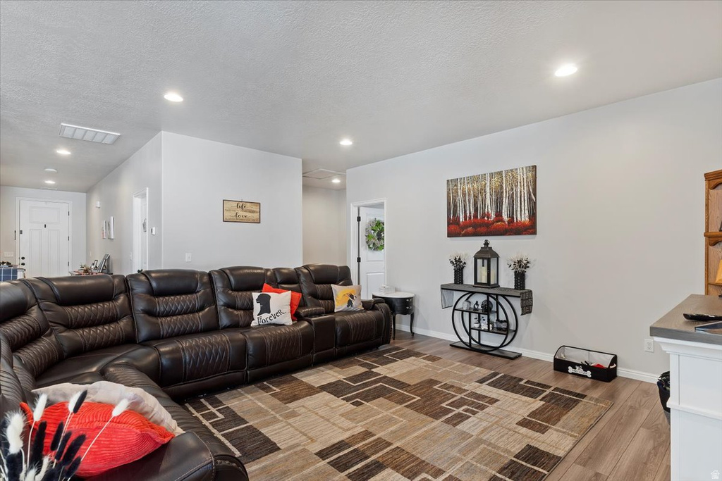 3253 S LINCOLN LN Syracuse, UT 84075