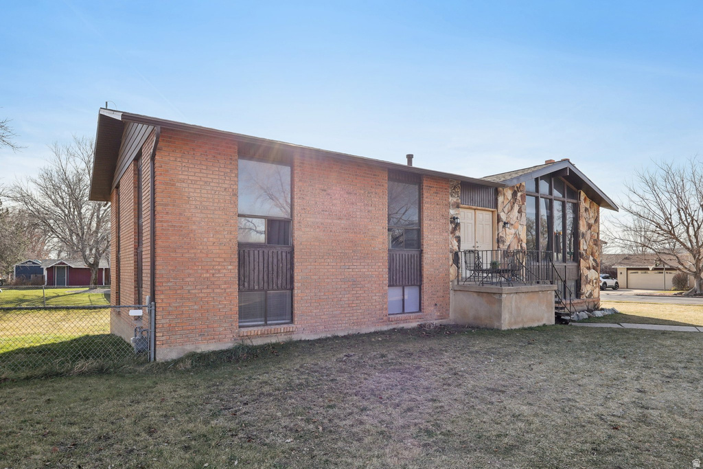 213 S 75 W Farmington, UT 84025