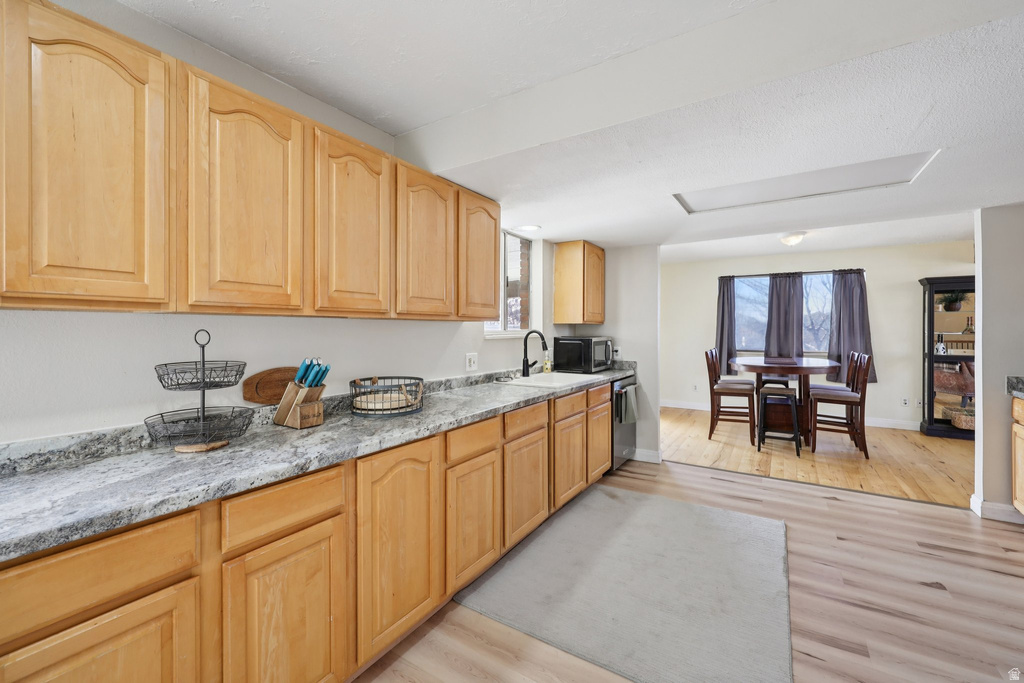 213 S 75 W Farmington, UT 84025