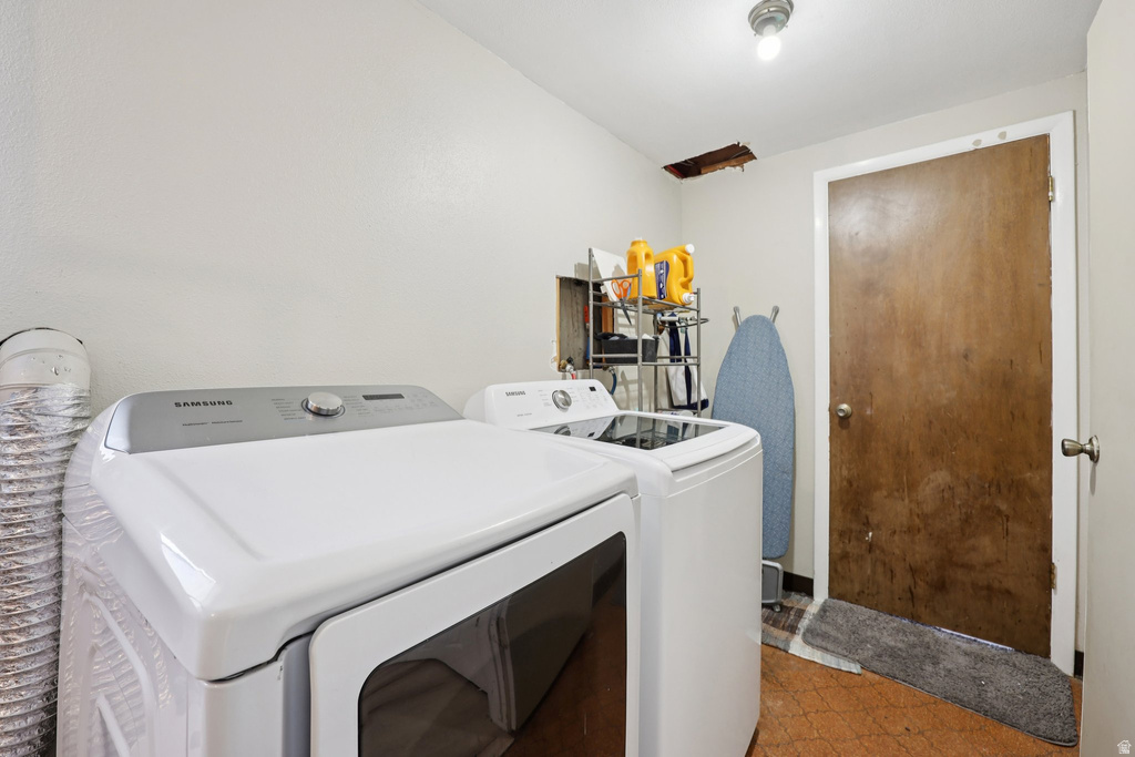 213 S 75 W Farmington, UT 84025