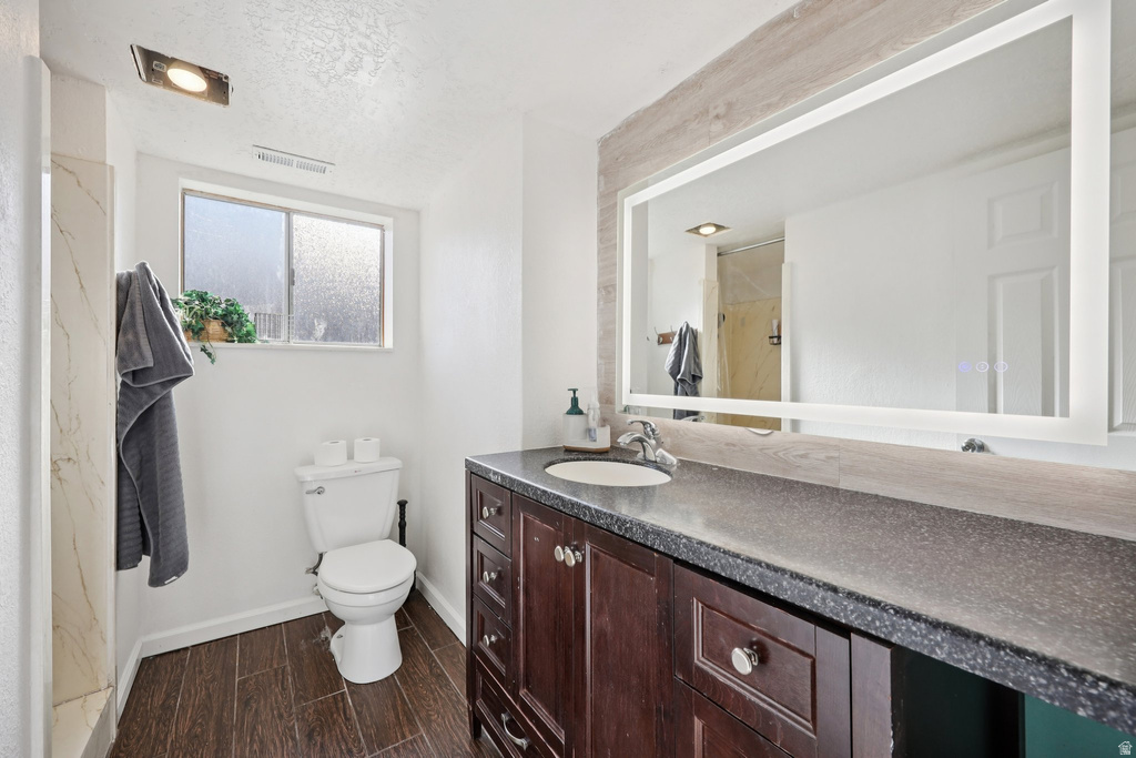 213 S 75 W Farmington, UT 84025