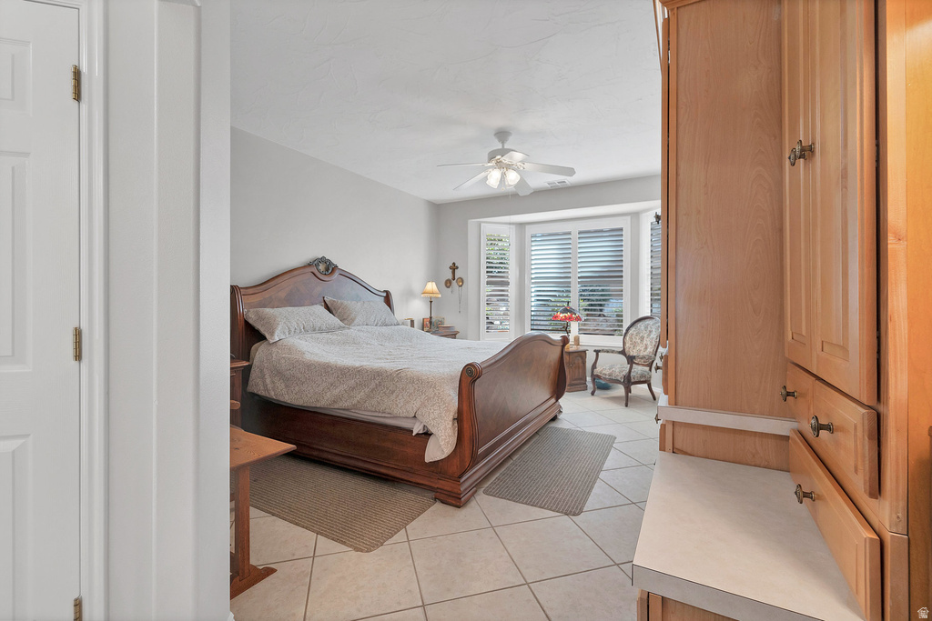 4593 S FLAMING ARCH DR St George, UT 84790