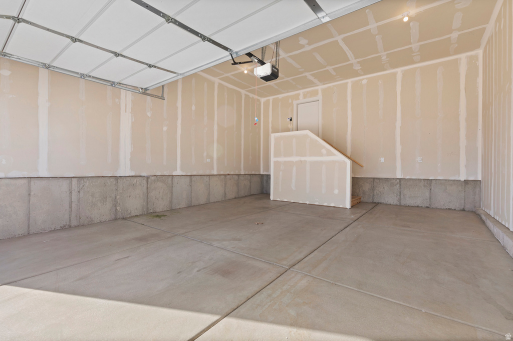 3059 N 2825 W Plain City, UT 84404