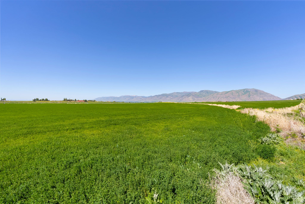 6400 S 2633 W Wellsville, UT 84339