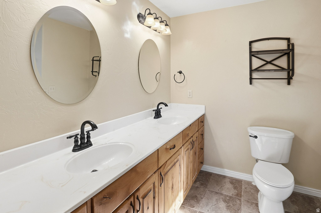 242 CANYON VIEW DR Malad City, ID 83252