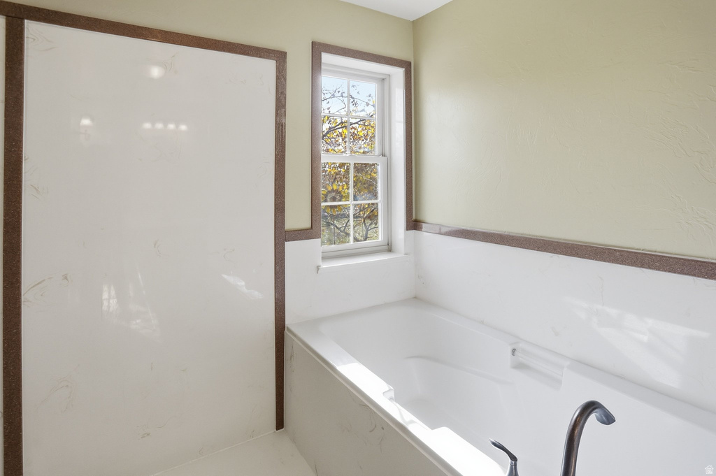 242 CANYON VIEW DR Malad City, ID 83252