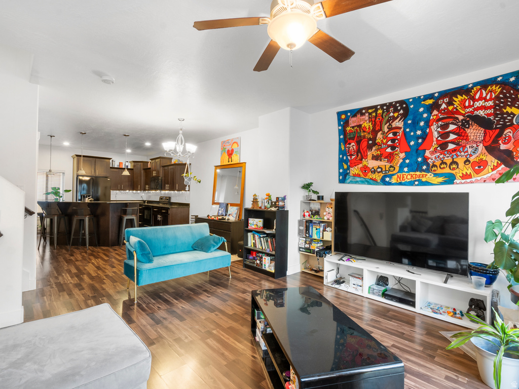 128 W PARRAMATTA LN Salt Lake City, UT 84115