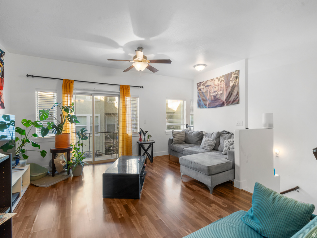 128 W PARRAMATTA LN Salt Lake City, UT 84115