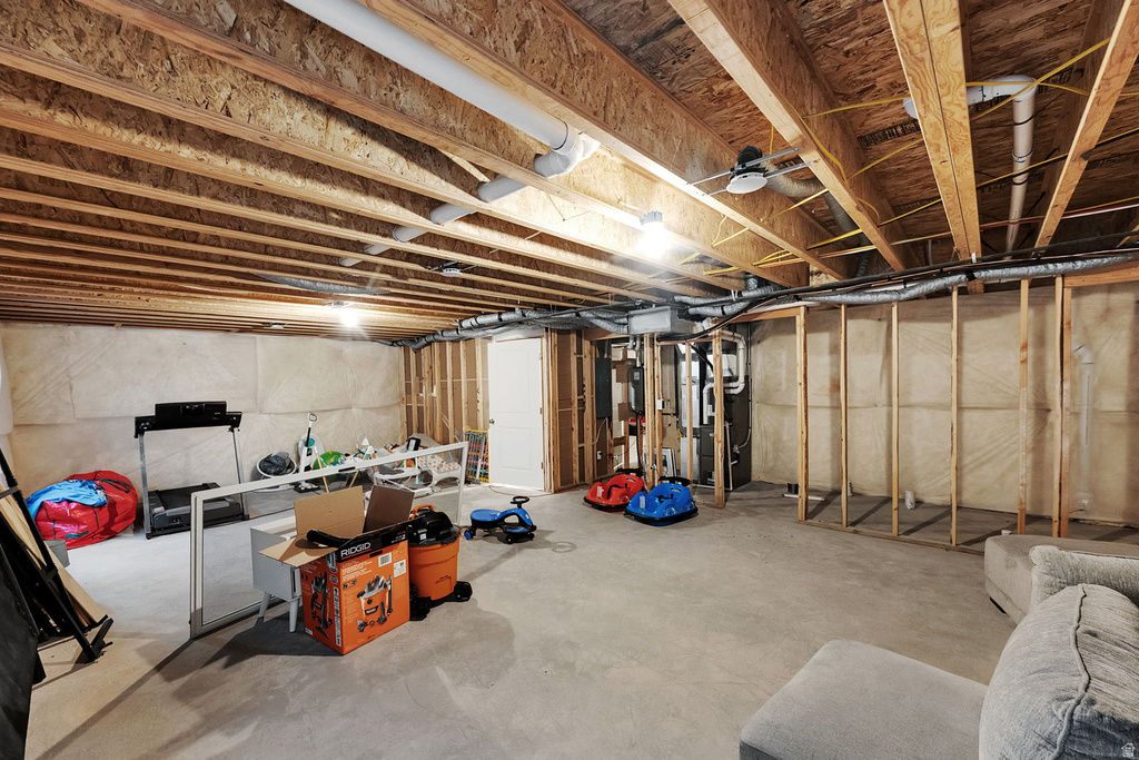 57 E PORTICO LN Saratoga Springs, UT 84045