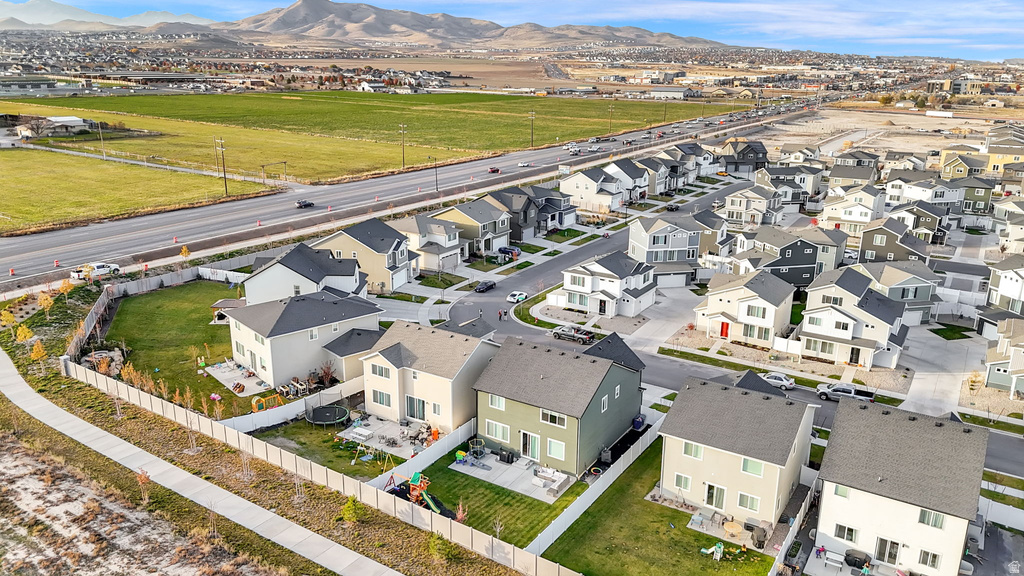 57 E PORTICO LN Saratoga Springs, UT 84045