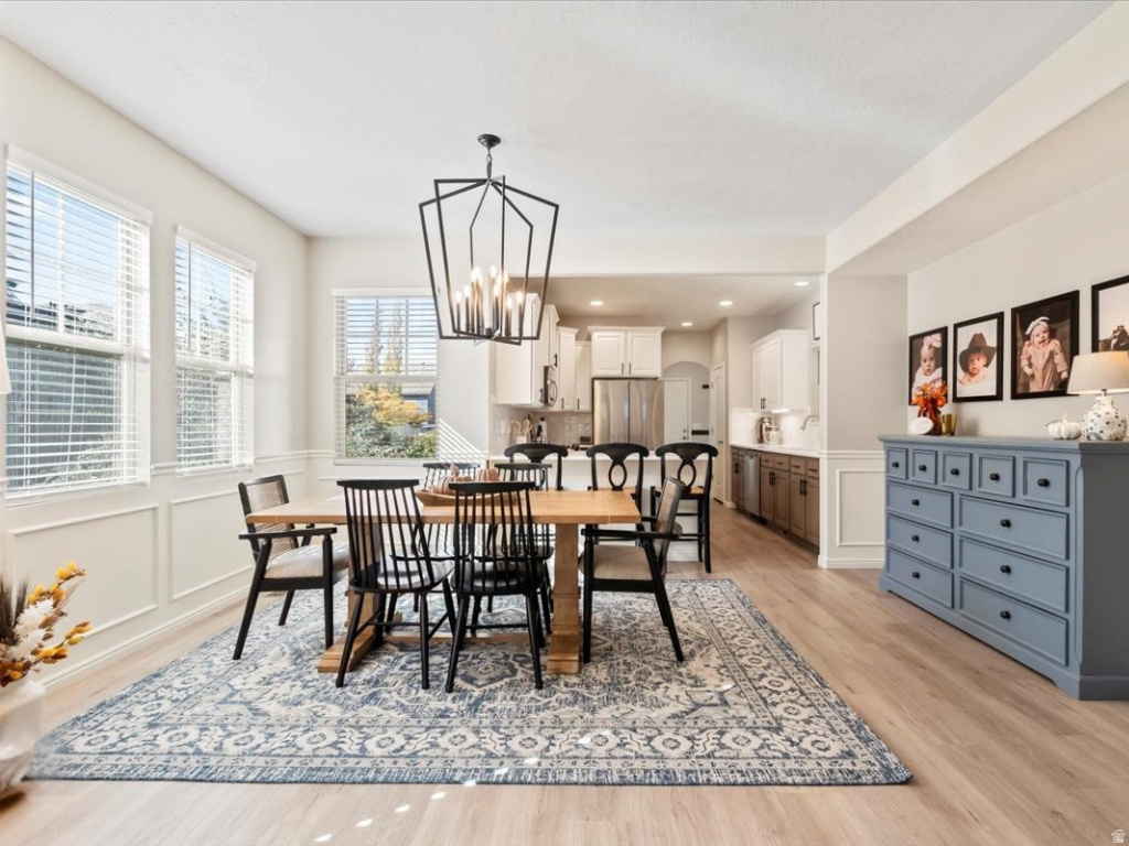 10984 S MANITOU WAY South Jordan, UT 84009