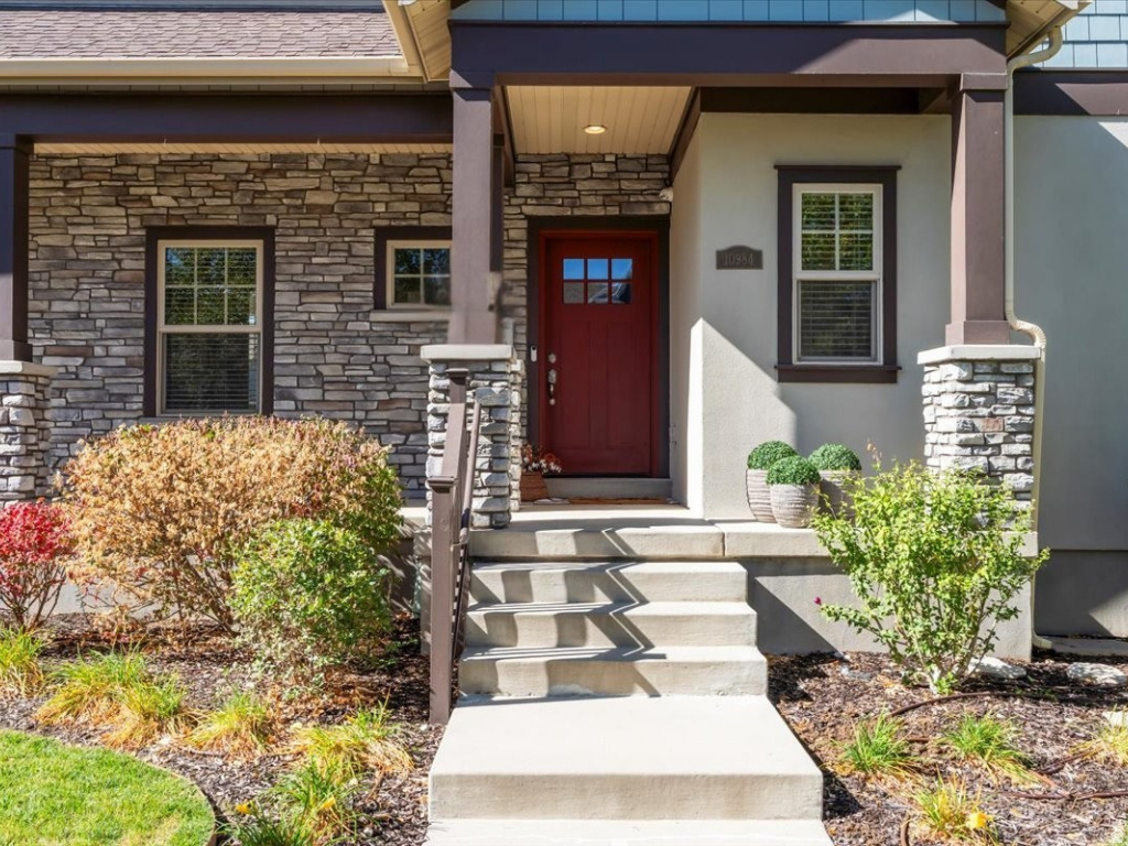 10984 S MANITOU WAY South Jordan, UT 84009