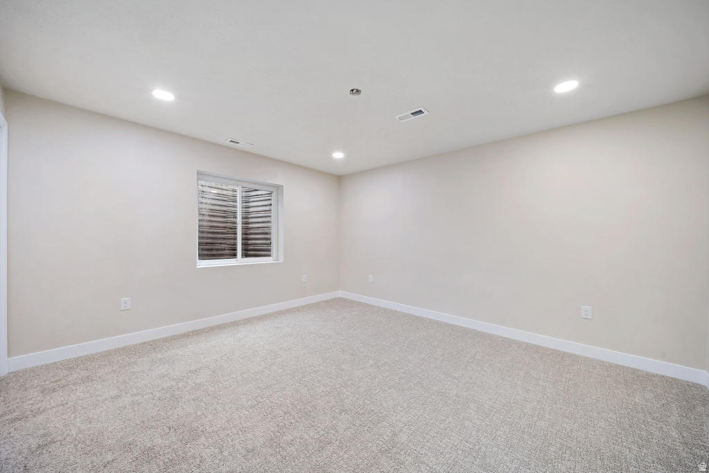 7083 VILLAGE PL Midvale, UT 84047