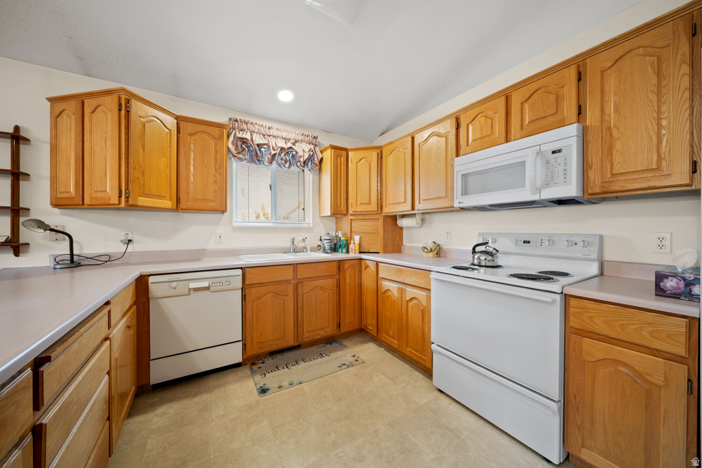 7083 VILLAGE PL Midvale, UT 84047