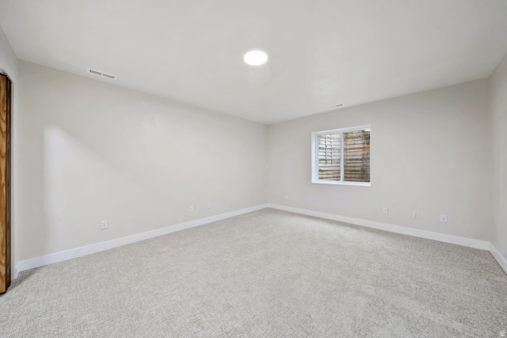 7083 VILLAGE PL Midvale, UT 84047