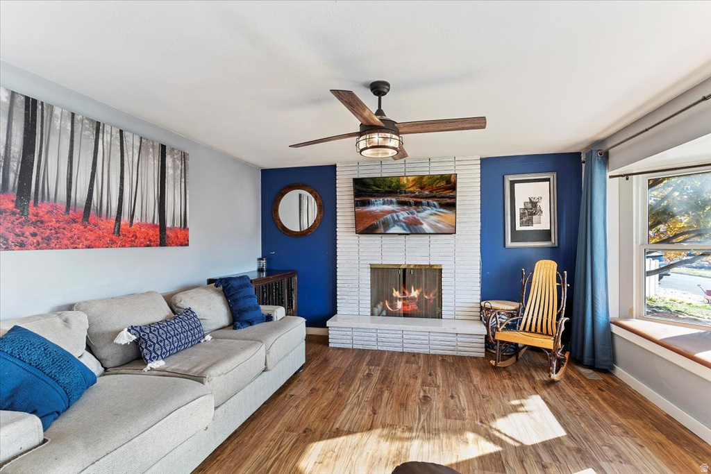 566 E 3050 N North Ogden, UT 84414