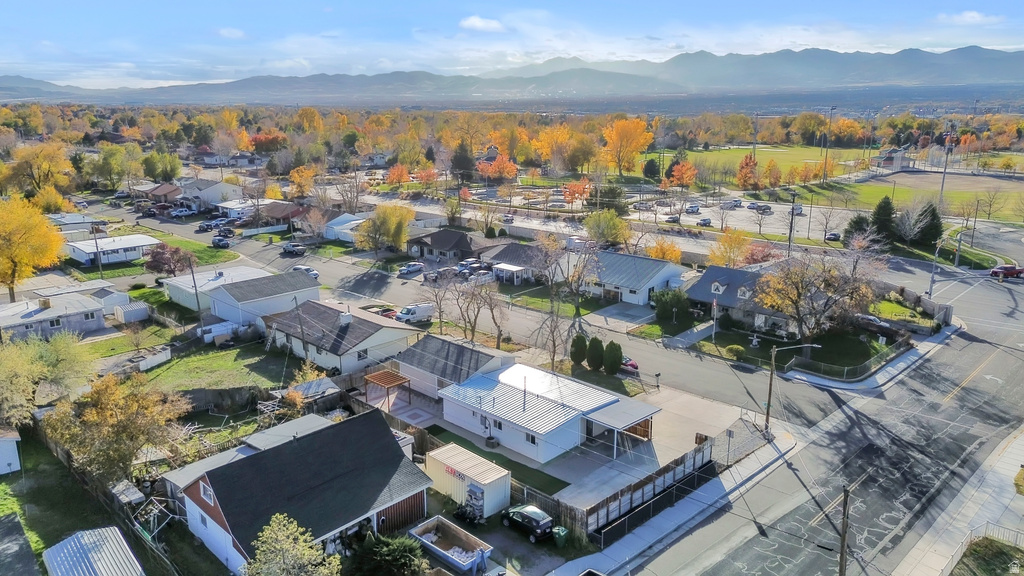 10109 S PEONY WAY Sandy, UT 84094