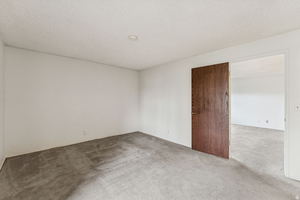 24 W LESTER AVE #C11 Murray, UT 84107