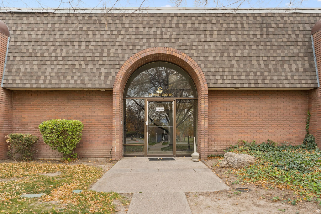 24 W LESTER AVE #C11 Murray, UT 84107