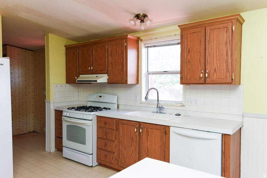 583 N BROADWAY ST Tooele, UT 84074