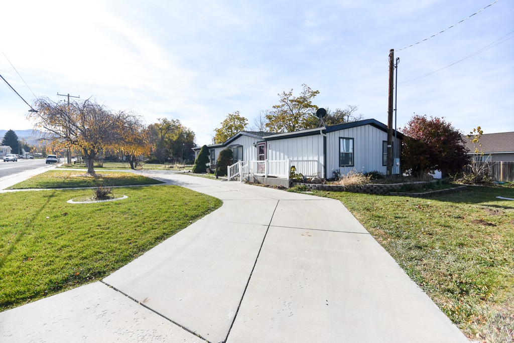 583 N BROADWAY ST Tooele, UT 84074