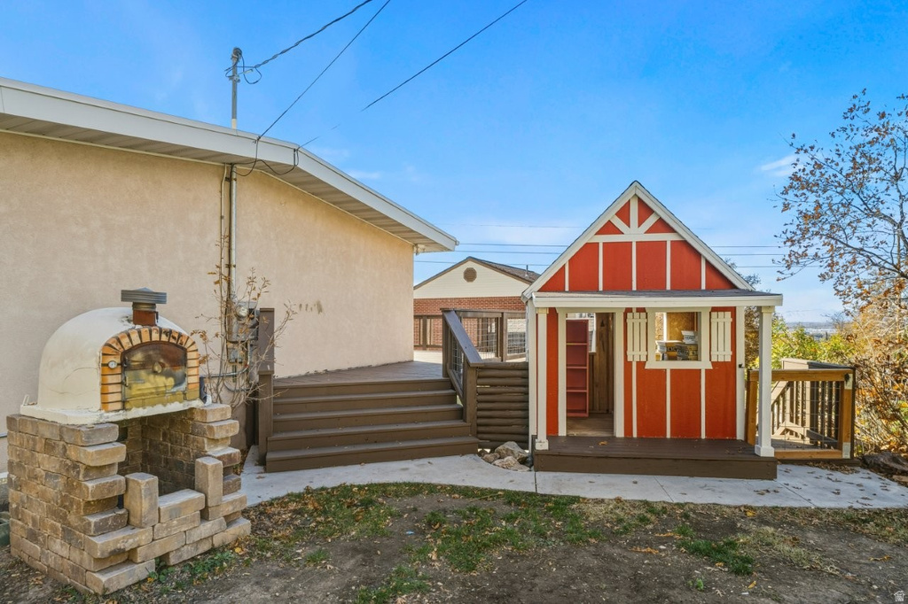 1488 DOUGLAS ST Ogden, UT 84404