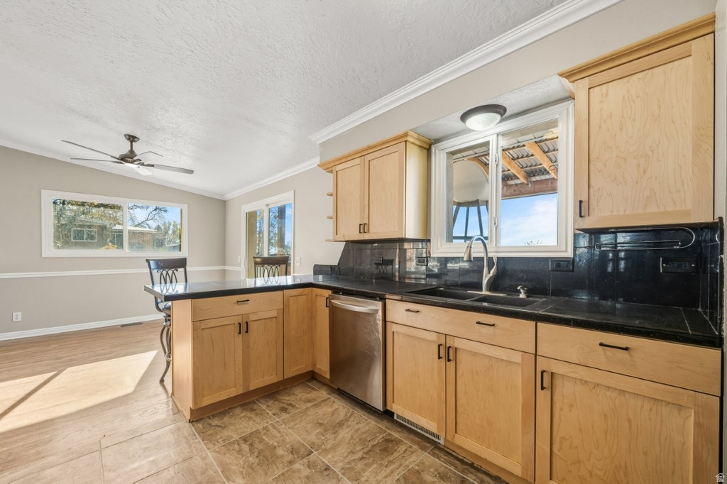 1488 DOUGLAS ST Ogden, UT 84404