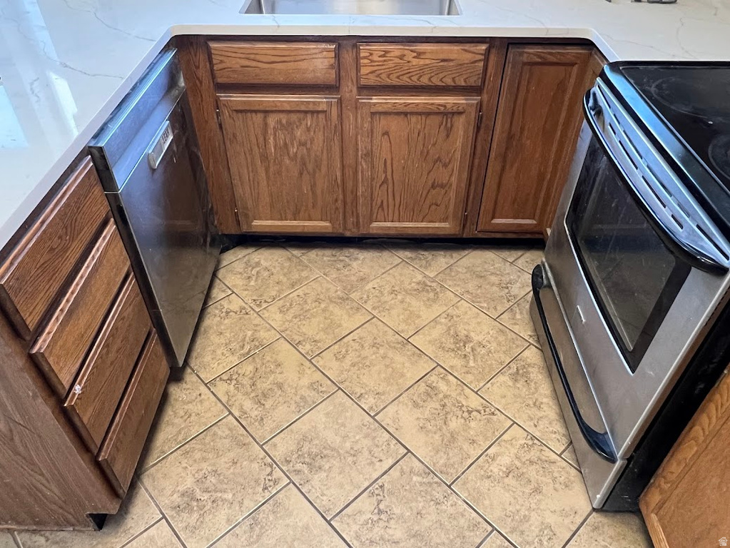 3760 S 4745 W West Valley City, UT 84120