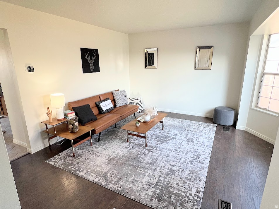 3760 S 4745 W West Valley City, UT 84120