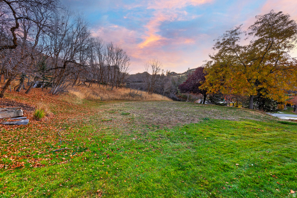 302 SUMMERMEADOW CIR Bountiful, UT 84010