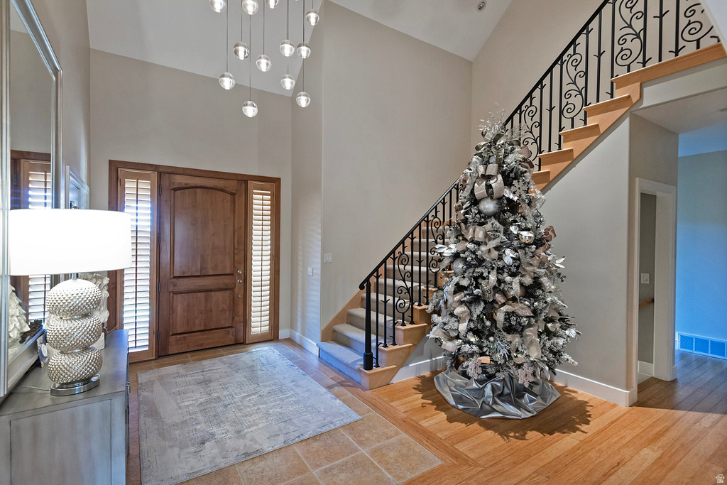 302 SUMMERMEADOW CIR Bountiful, UT 84010