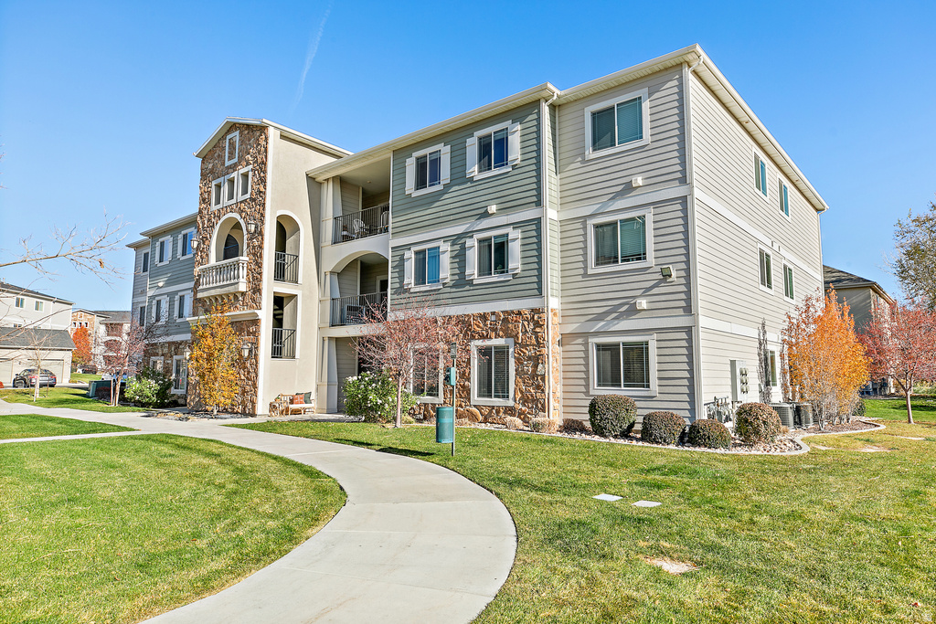 169 W RIDGE RD Saratoga Springs, UT 84045