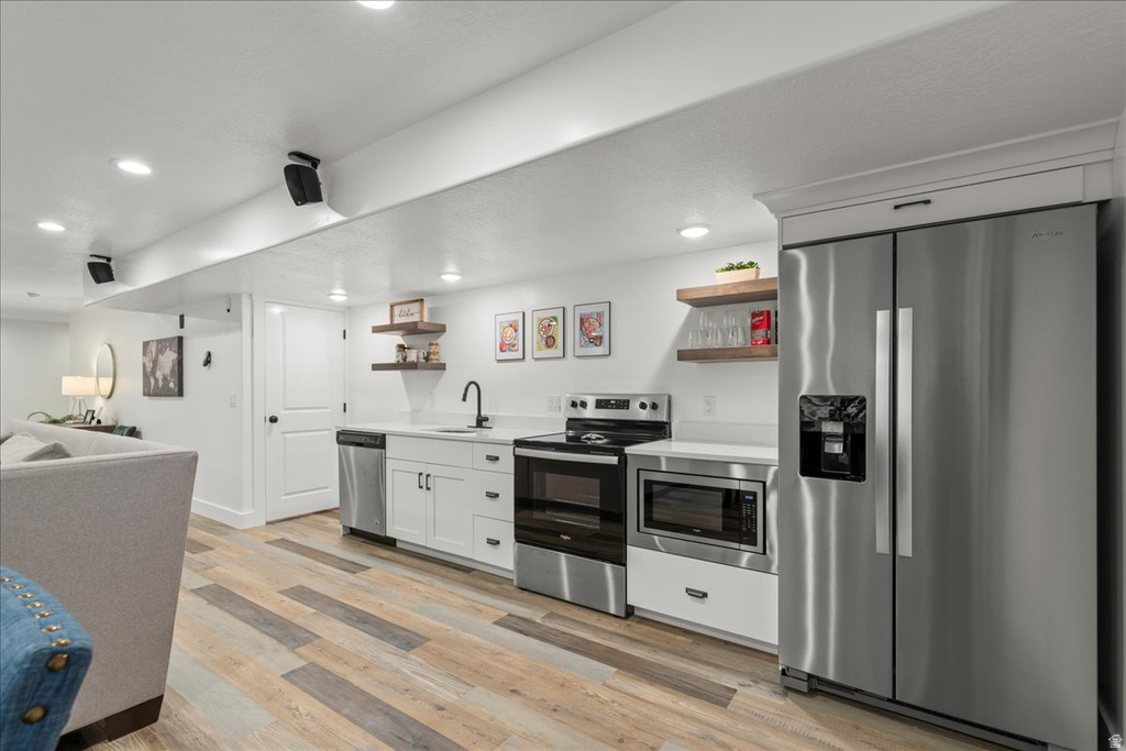 889 W SAGEWOOD DR Stansbury Park, UT 84074