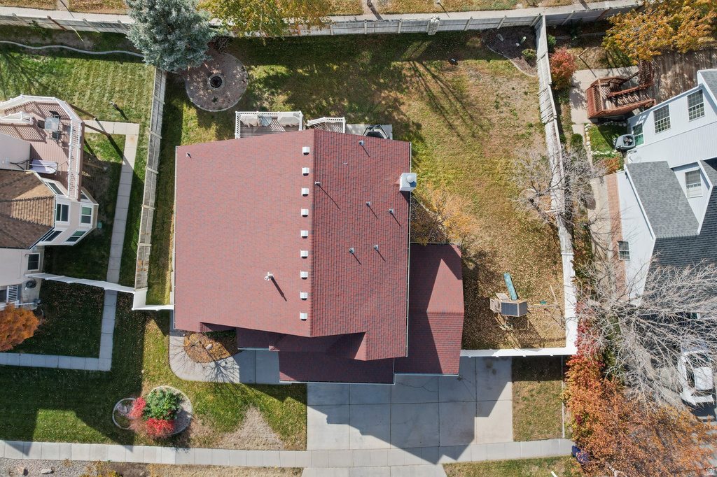 10228 S SNOW IRIS WAY Sandy, UT 84092