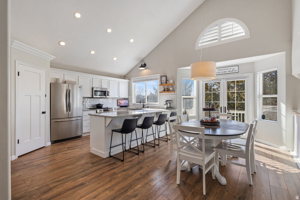 10228 S SNOW IRIS WAY Sandy, UT 84092