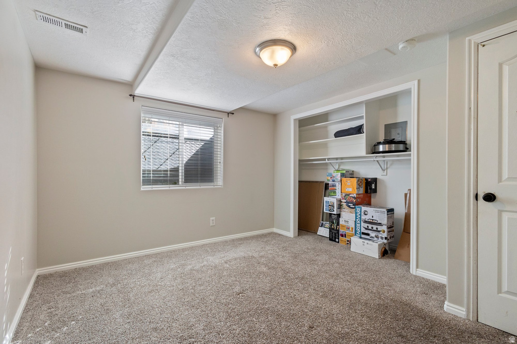 10228 S SNOW IRIS WAY Sandy, UT 84092