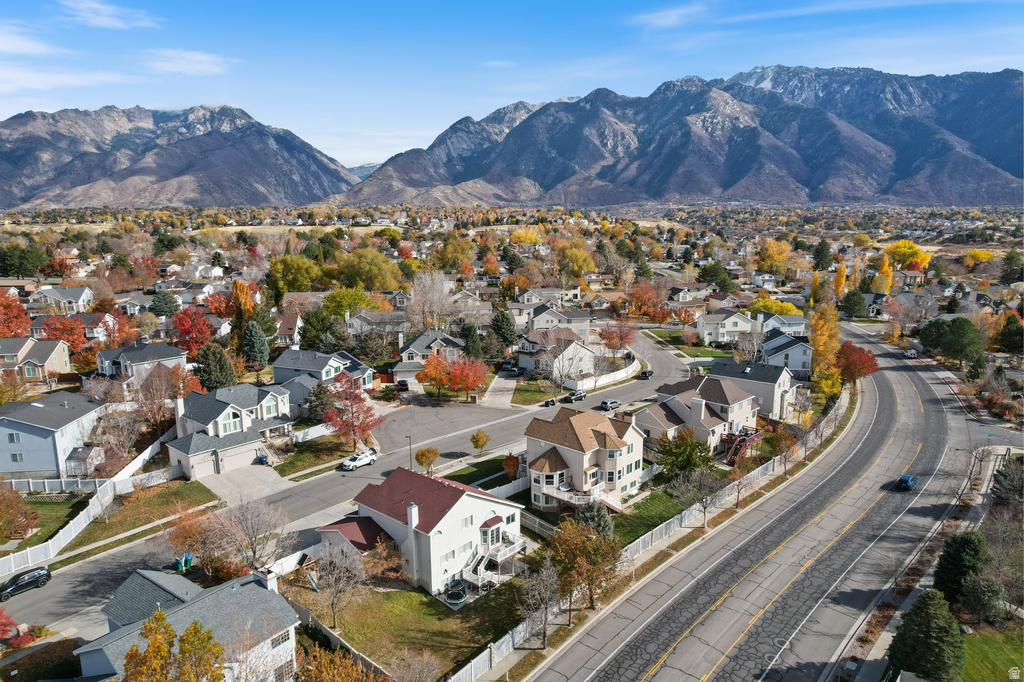 10228 S SNOW IRIS WAY Sandy, UT 84092