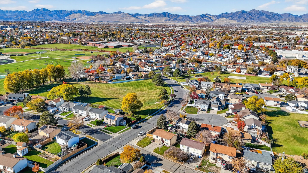 7942 S 2800 W West Jordan, UT 84088