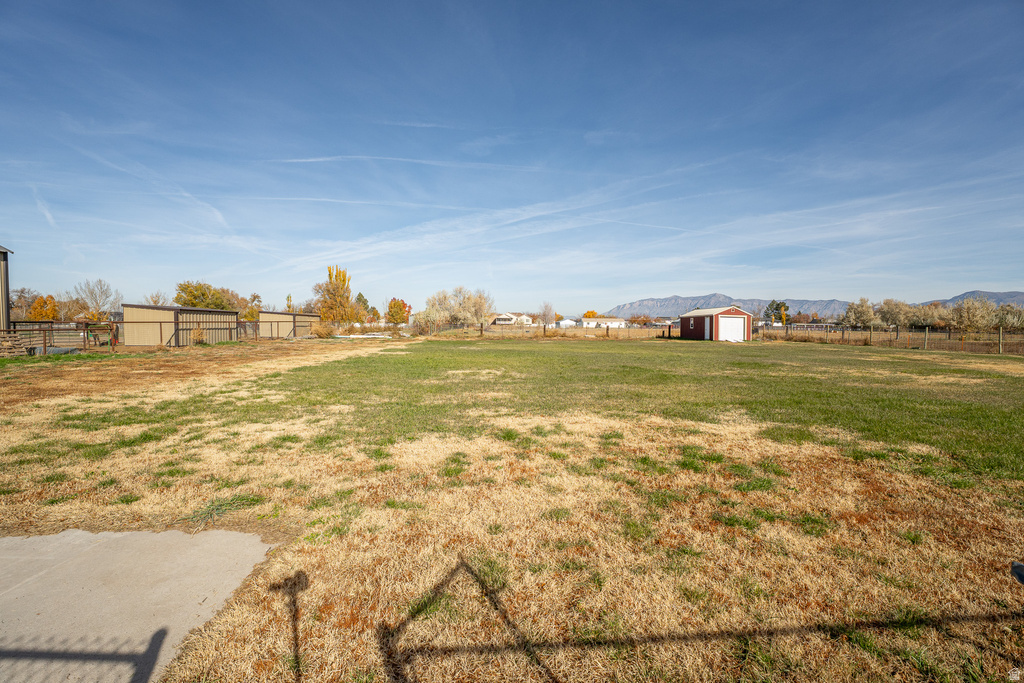 4556 W 4950 S Hooper, UT 84315