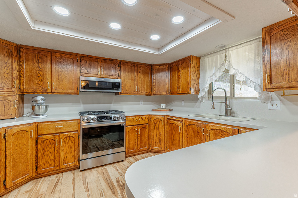 4556 W 4950 S Hooper, UT 84315