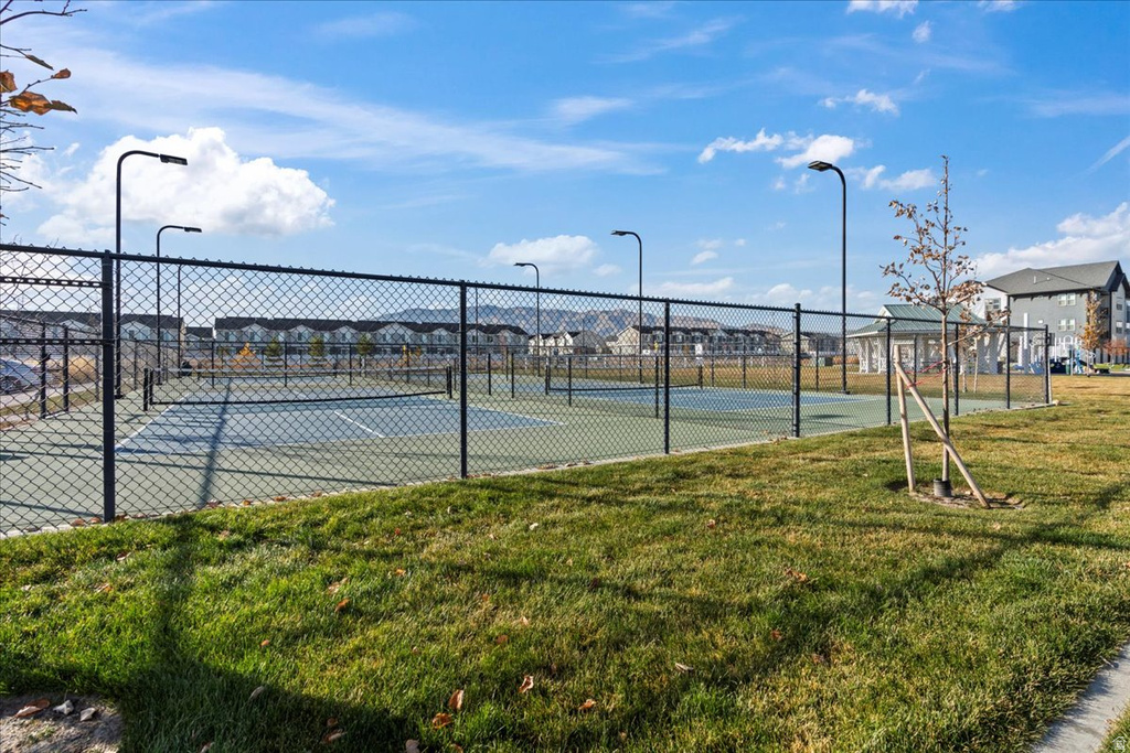 1097 E YARD ROW Saratoga Springs, UT 84045