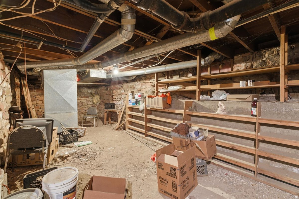 295 N 100 ST Fillmore, UT 84631