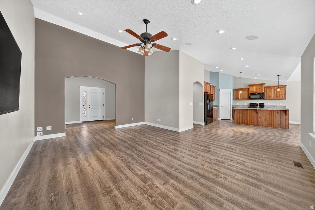 4056 N RUSSELL RD Eagle Mountain, UT 84005