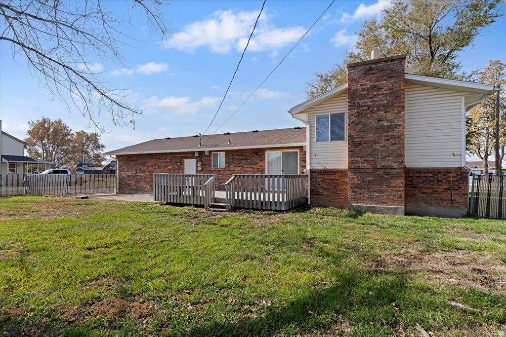 2416 N 4275 W Plain City, UT 84404