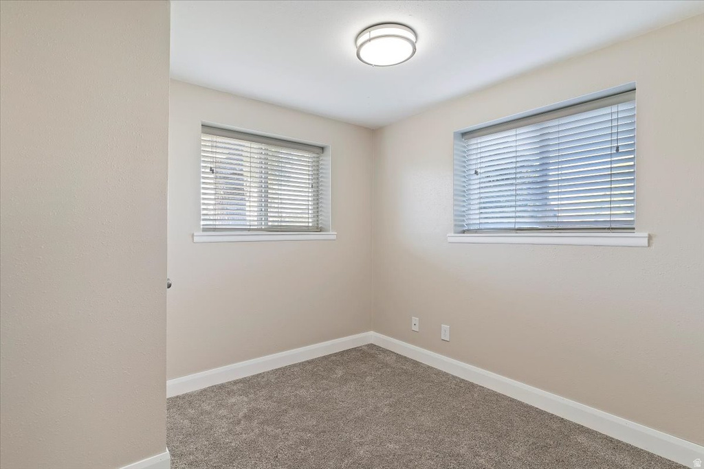 2416 N 4275 W Plain City, UT 84404