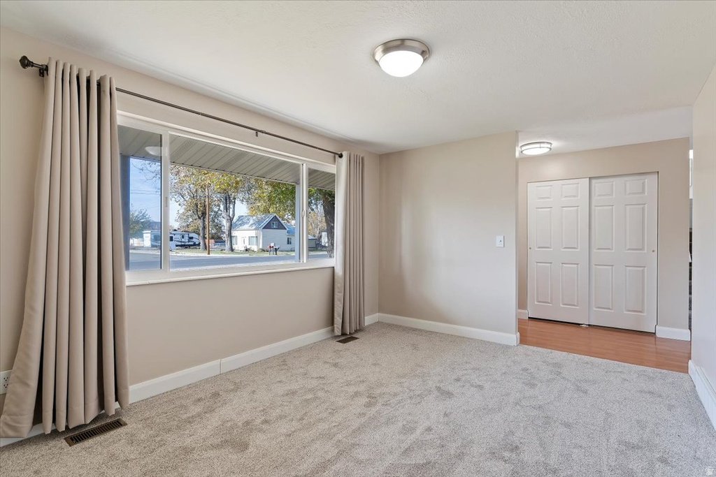 2416 N 4275 W Plain City, UT 84404