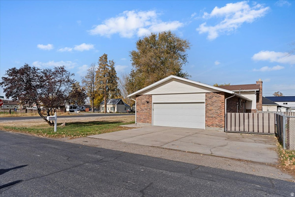 2416 N 4275 W Plain City, UT 84404
